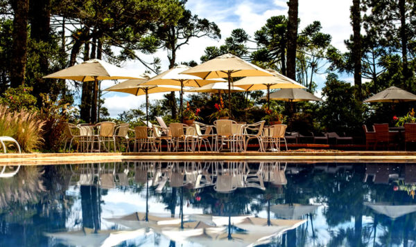 Piscina - Hotel Toriba em Campos do Jordão'